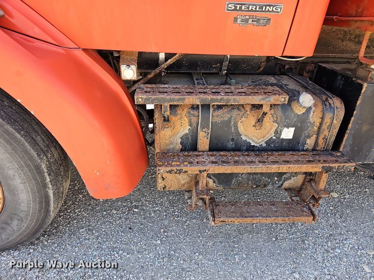 image for item DN8582 2001 Sterling LT7500  dump truck