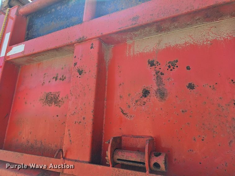 image for item DN8582 2001 Sterling LT7500  dump truck