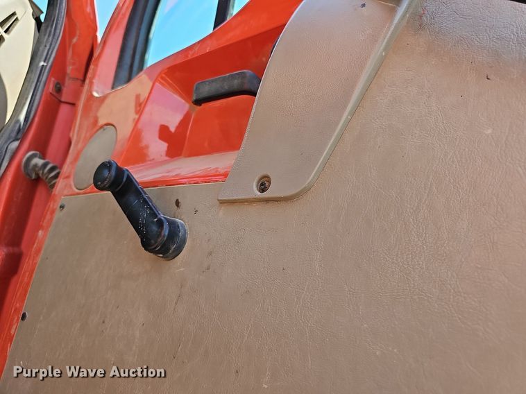 image for item DN8582 2001 Sterling LT7500  dump truck