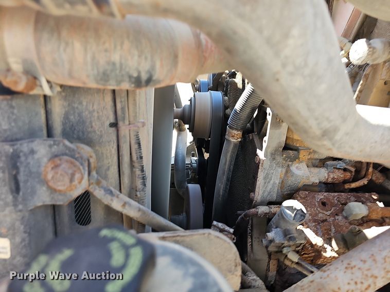 image for item DN8582 2001 Sterling LT7500  dump truck