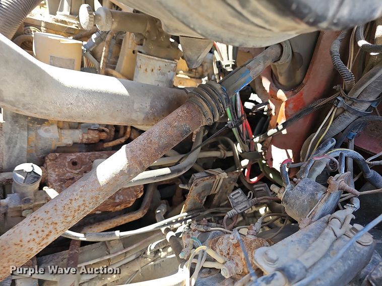 image for item DN8582 2001 Sterling LT7500  dump truck