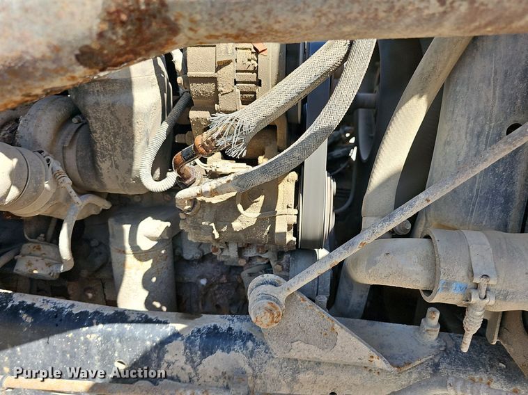 image for item DN8582 2001 Sterling LT7500  dump truck