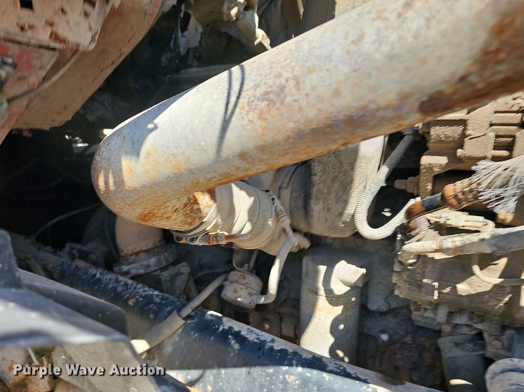 image for item DN8582 2001 Sterling LT7500  dump truck