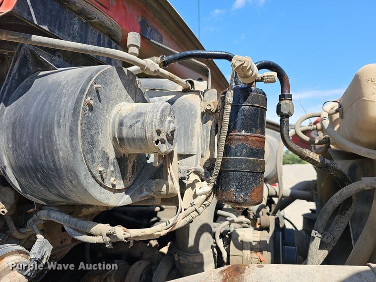 image for item DN8582 2001 Sterling LT7500  dump truck