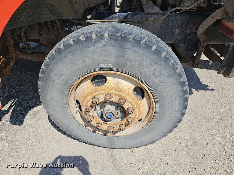 image for item DN8582 2001 Sterling LT7500  dump truck