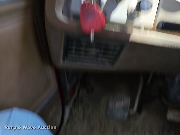 image for item DN8583 1995 Ford L8000  dump truck