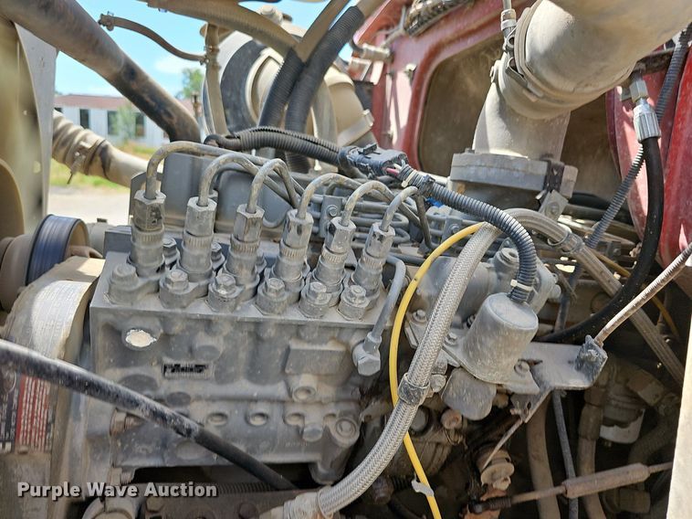 image for item DN8583 1995 Ford L8000  dump truck