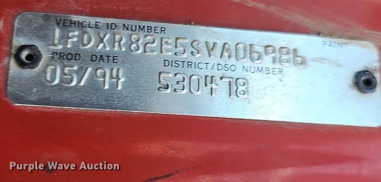 image for item DN8583 1995 Ford L8000  dump truck