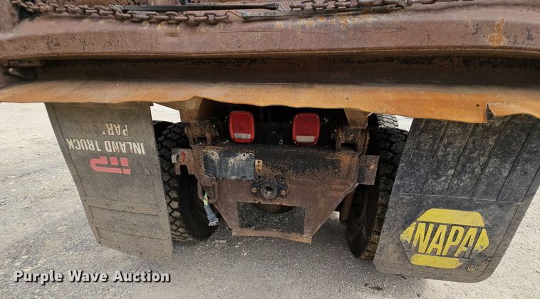 image for item DN8584 2007 Sterling L9500  dump truck