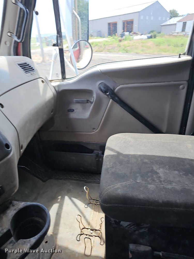 image for item DN8584 2007 Sterling L9500  dump truck