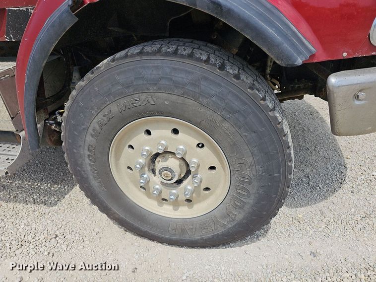 image for item DN8584 2007 Sterling L9500  dump truck