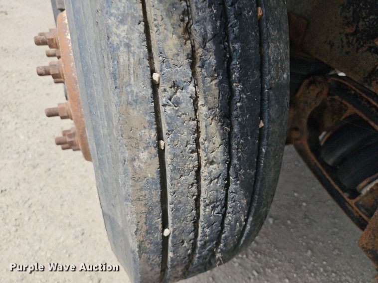 image for item DN8584 2007 Sterling L9500  dump truck