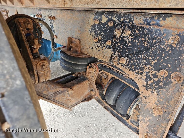 image for item DN8584 2007 Sterling L9500  dump truck