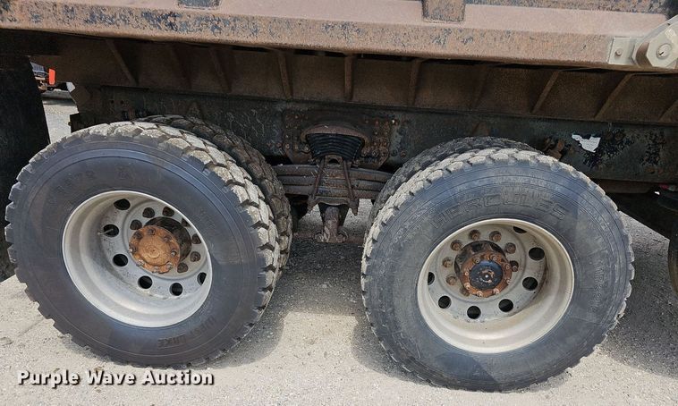 image for item DN8584 2007 Sterling L9500  dump truck