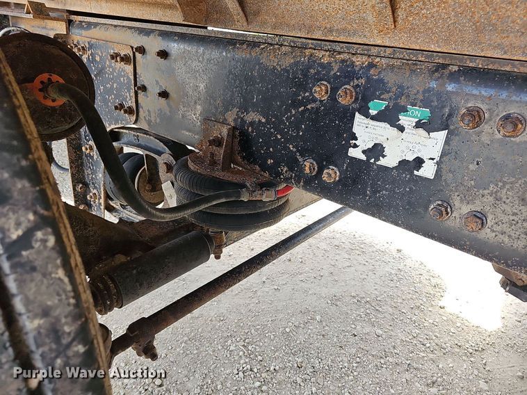 image for item DN8584 2007 Sterling L9500  dump truck