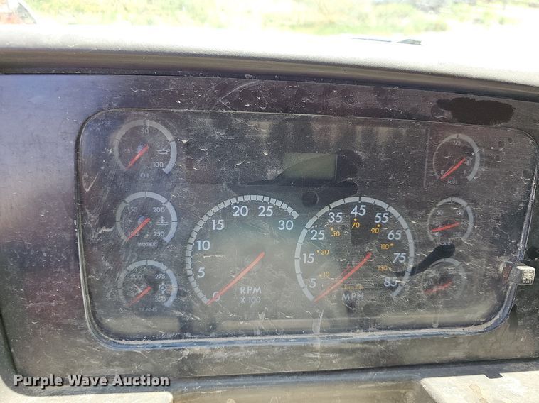 image for item DN8585 2003 Sterling LT7500  dump truck