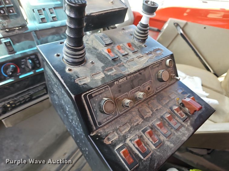 image for item DN8585 2003 Sterling LT7500  dump truck