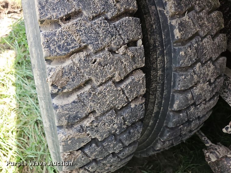 image for item DN8585 2003 Sterling LT7500  dump truck