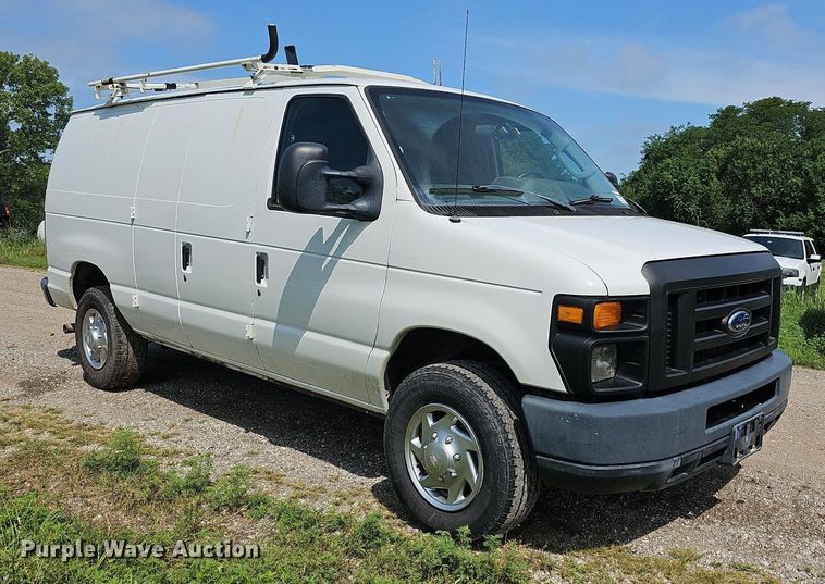 image for item DN8610 2012 Ford E350 Super Duty  van