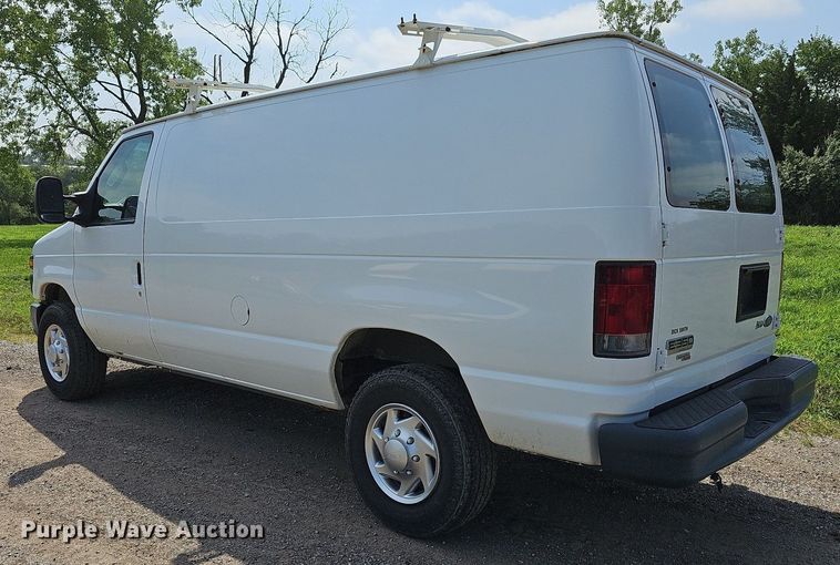 image for item DN8610 2012 Ford E350 Super Duty  van