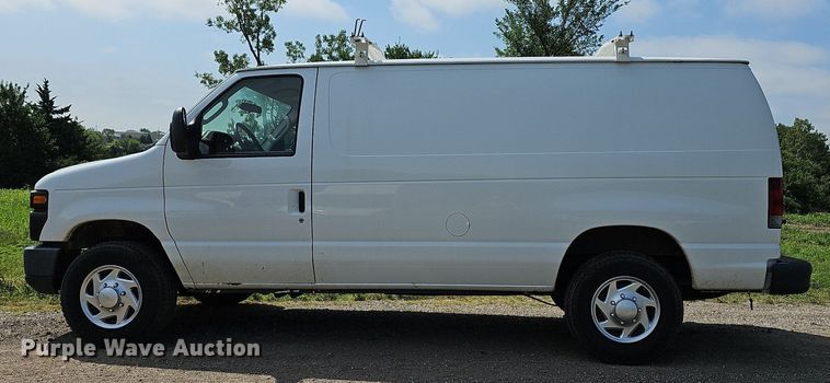 image for item DN8610 2012 Ford E350 Super Duty  van