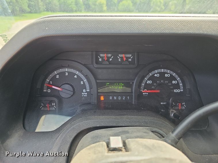 image for item DN8610 2012 Ford E350 Super Duty  van