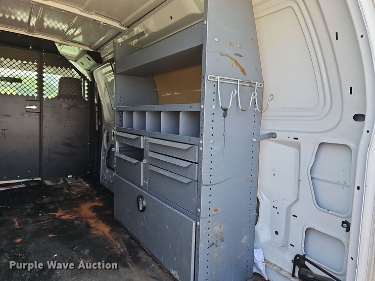 image for item DN8610 2012 Ford E350 Super Duty  van