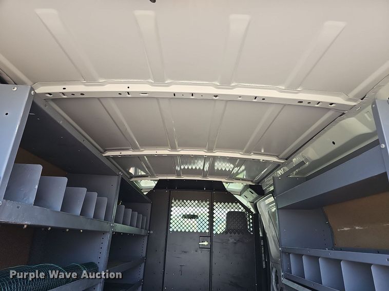 image for item DN8610 2012 Ford E350 Super Duty  van