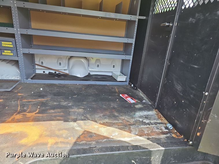 image for item DN8610 2012 Ford E350 Super Duty  van