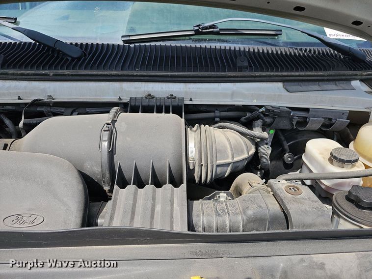 image for item DN8610 2012 Ford E350 Super Duty  van