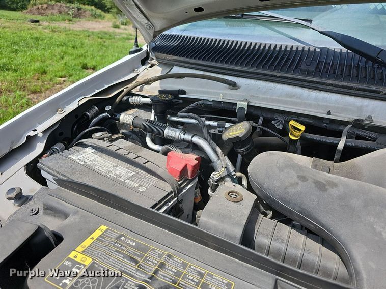 image for item DN8610 2012 Ford E350 Super Duty  van