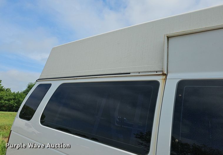 image for item DN8612 2007 Ford E350 Super Duty XL  van