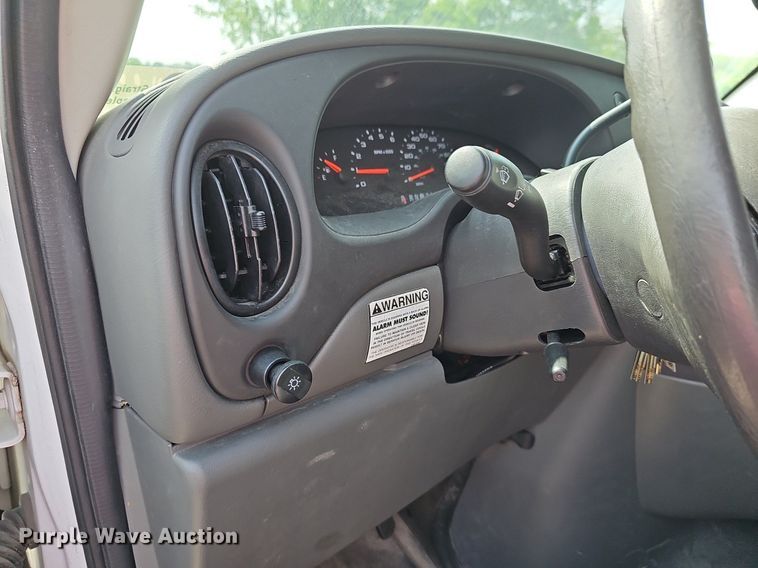 image for item DN8612 2007 Ford E350 Super Duty XL  van