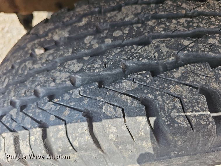 image for item DN8612 2007 Ford E350 Super Duty XL  van