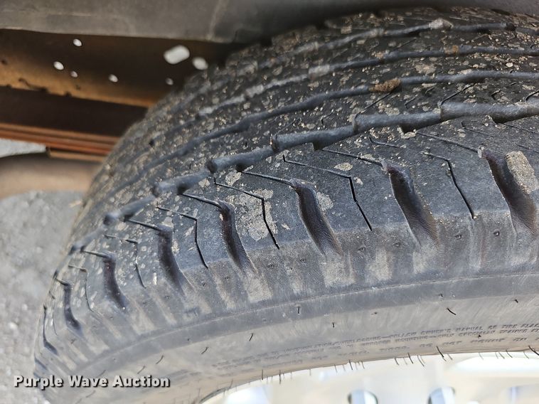 image for item DN8612 2007 Ford E350 Super Duty XL  van