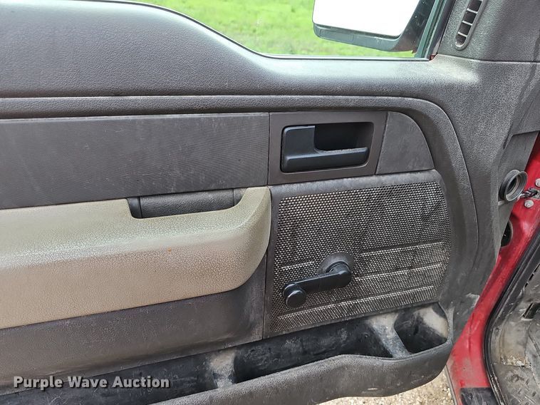 image for item DN8614 2010 Ford F150  pickup truck