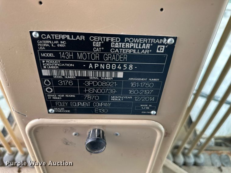 image for item DO5110 2004 Caterpillar 143H  motor grader