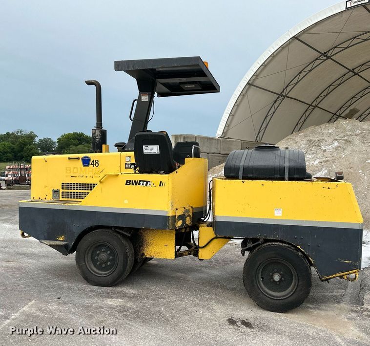 image for item DO5111 Bomag BW11RH  pneumatic roller