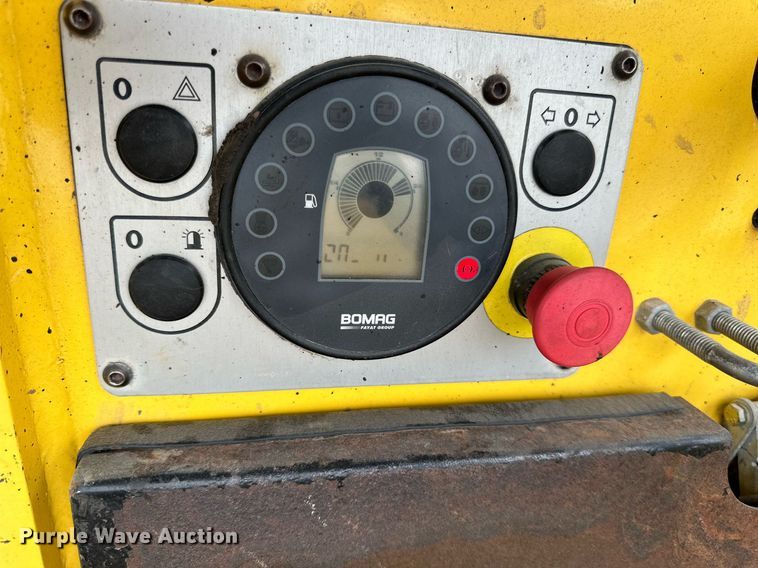 image for item DO5111 Bomag BW11RH  pneumatic roller