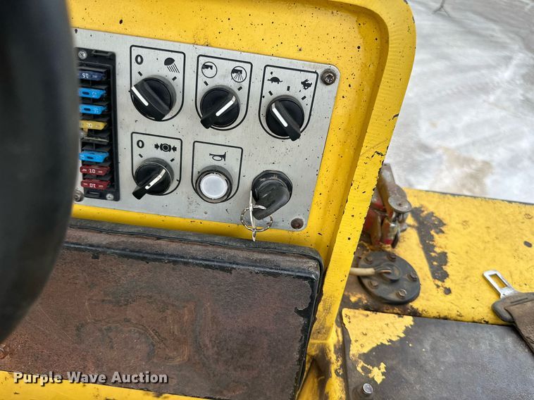 image for item DO5111 Bomag BW11RH  pneumatic roller