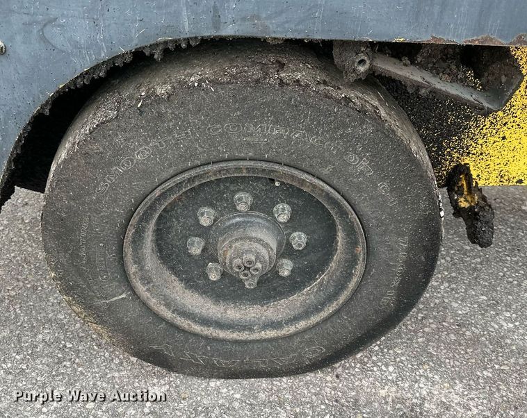 image for item DO5111 Bomag BW11RH  pneumatic roller