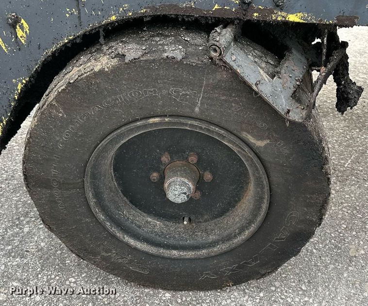 image for item DO5111 Bomag BW11RH  pneumatic roller