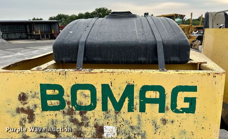 image for item DO5112 Bomag BW11RH  pneumatic roller