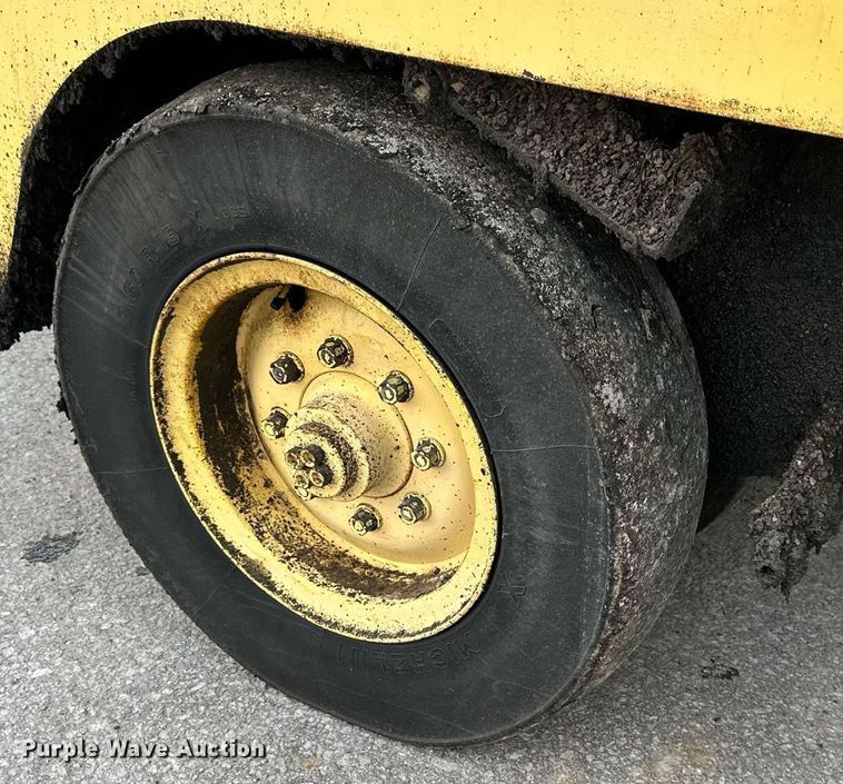 image for item DO5112 Bomag BW11RH  pneumatic roller