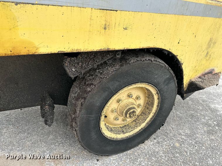 image for item DO5112 Bomag BW11RH  pneumatic roller