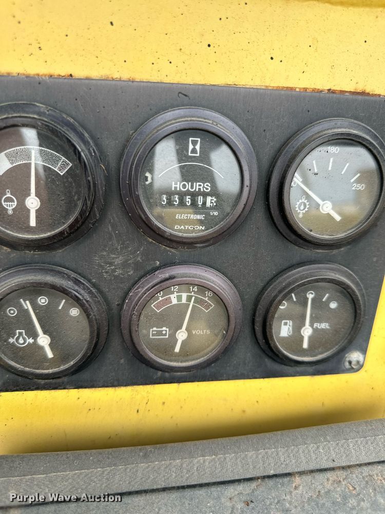 image for item DO5112 Bomag BW11RH  pneumatic roller