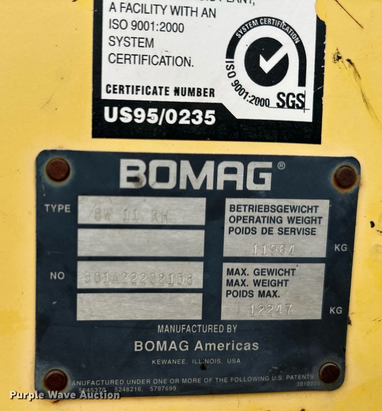 image for item DO5112 Bomag BW11RH  pneumatic roller