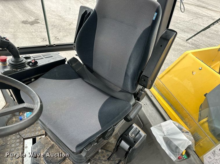 image for item DO5113 Dynapac CC5200  double drum vibratory roller