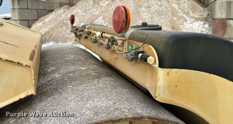 image for item DO5114 2003 Ingersoll Rand DD-90  double drum vibratory roller