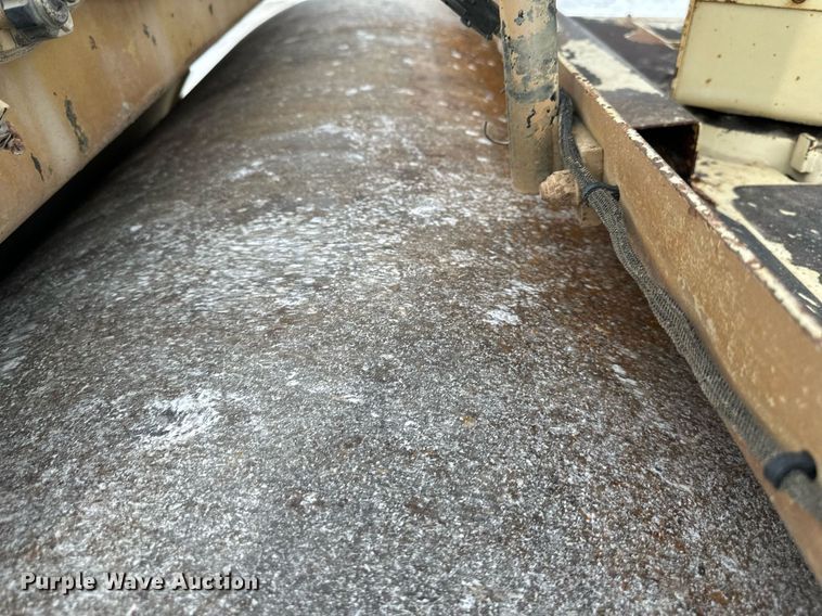 image for item DO5114 2003 Ingersoll Rand DD-90  double drum vibratory roller